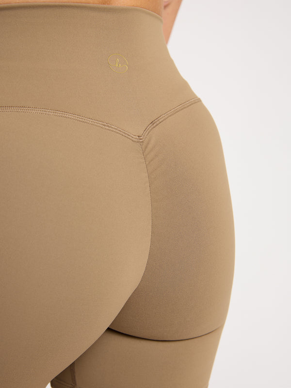 Lift Scrunch Bike Shorts - Mocha