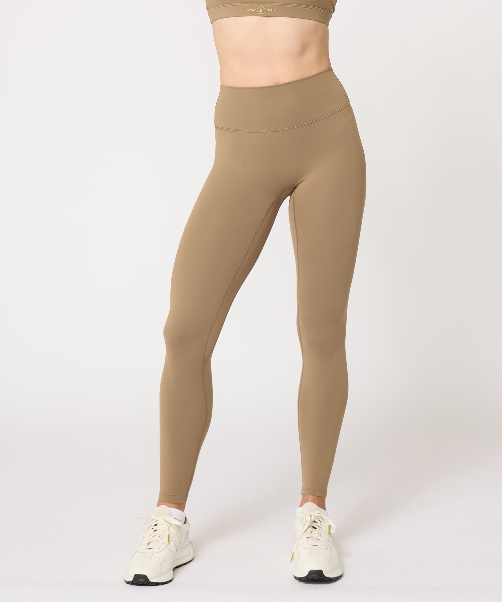kissedearth_Activewear_12417.jpg