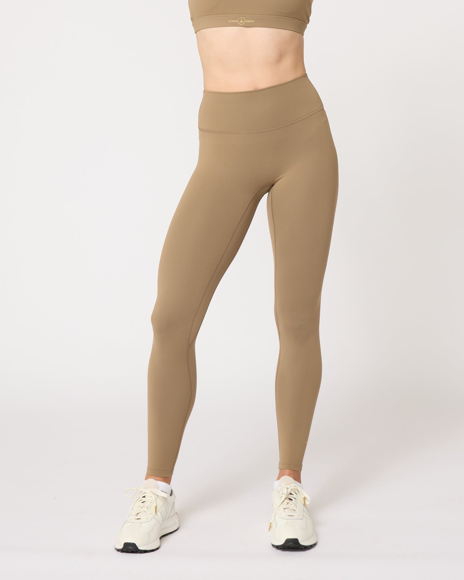 kissedearth_Activewear_12417.jpg