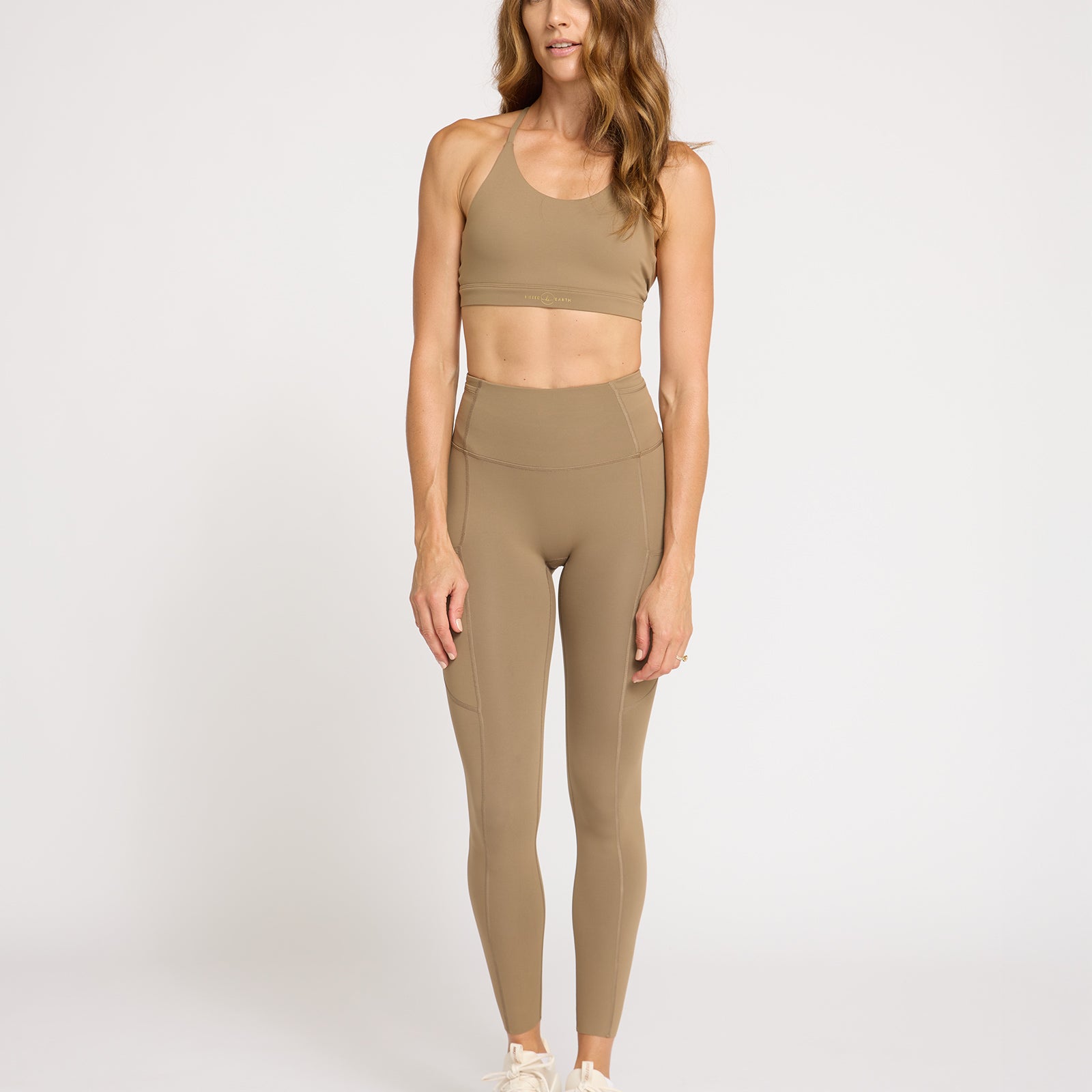 kissedearth_Activewear_12436_d7f7b20c-7310-4c84-8f2d-1b89f0e4e524.jpg