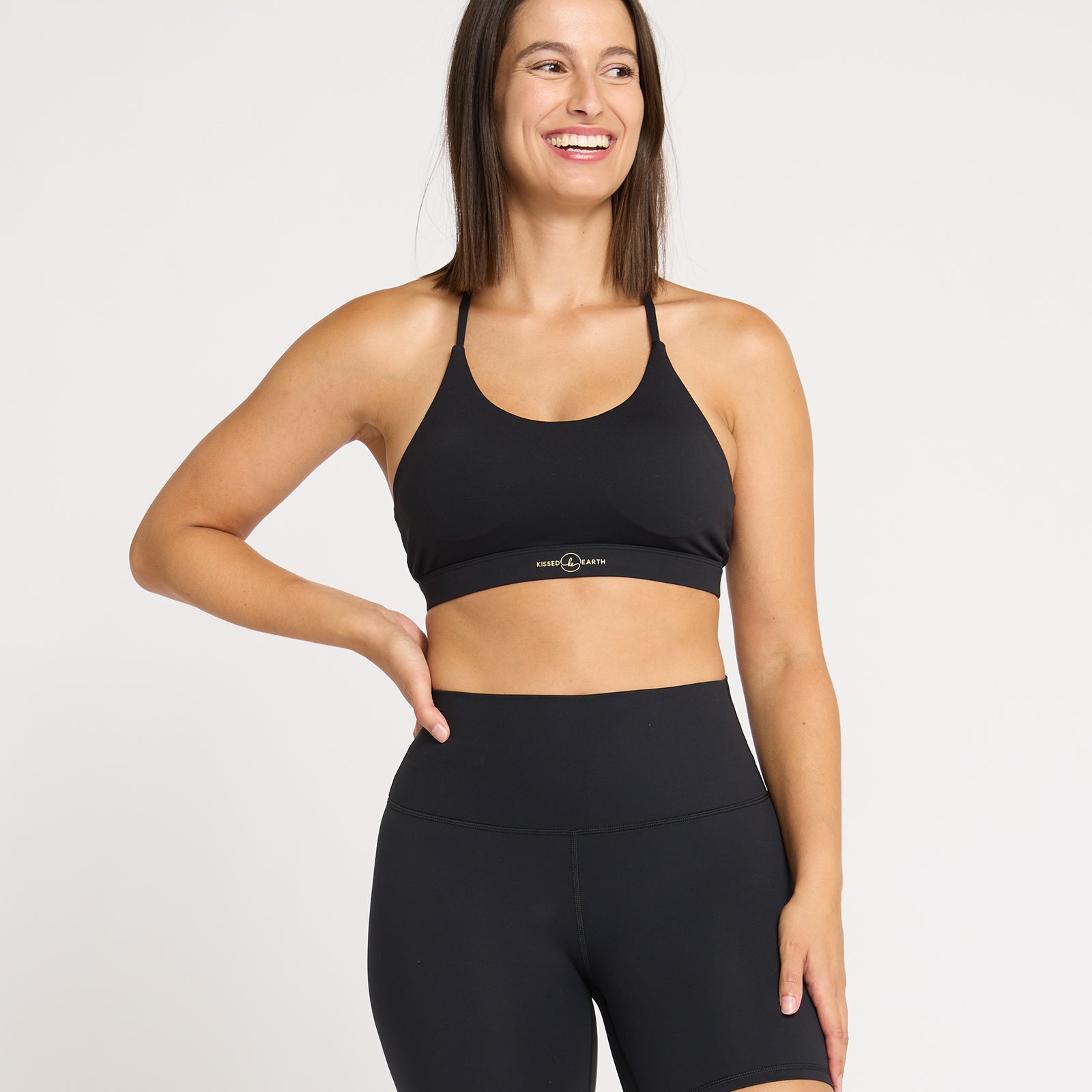 kissedearth_Activewear_8353_1c484b81-3e8c-42c4-9e1e-be57281cb25d.jpg