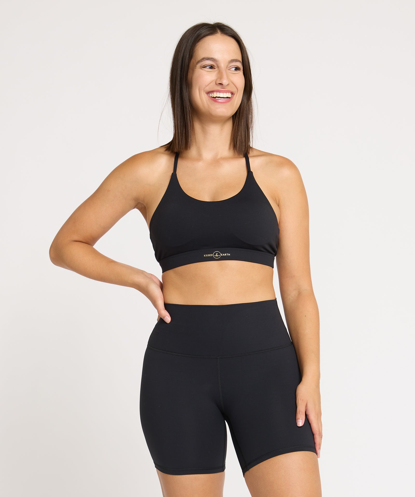 kissedearth_Activewear_8353_1c484b81-3e8c-42c4-9e1e-be57281cb25d.jpg