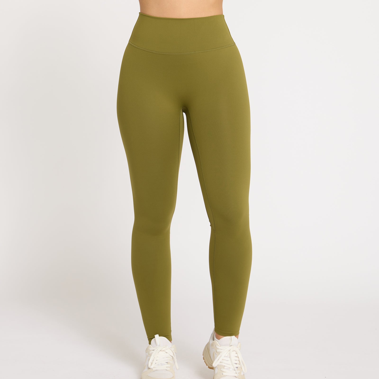 kissedearth_Activewear_8615_629dd454-1c74-493b-aa68-78891e83fcda.jpg