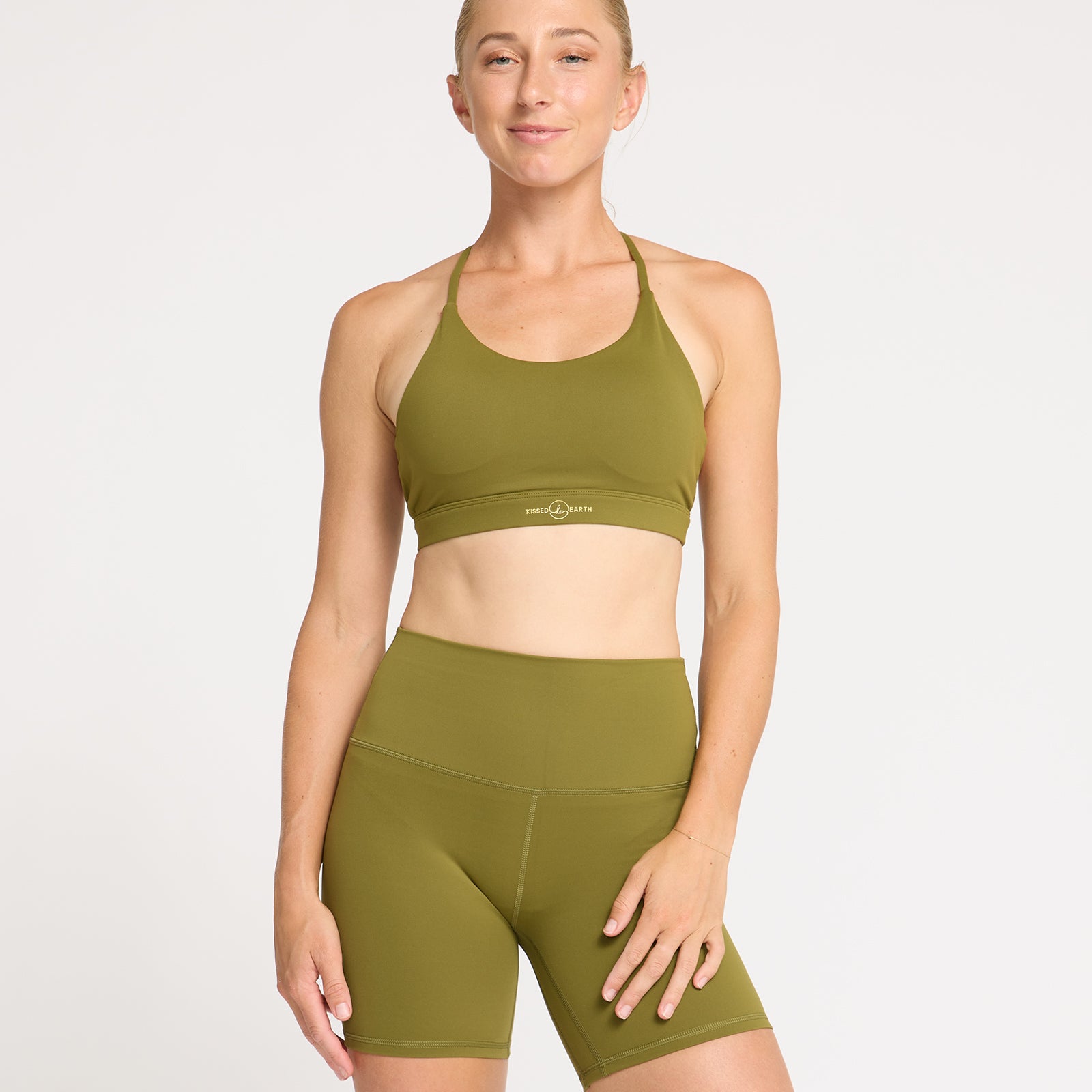 kissedearth_Activewear_8726_bcc75119-4b40-494a-a78e-7d8a7d272ba2.jpg