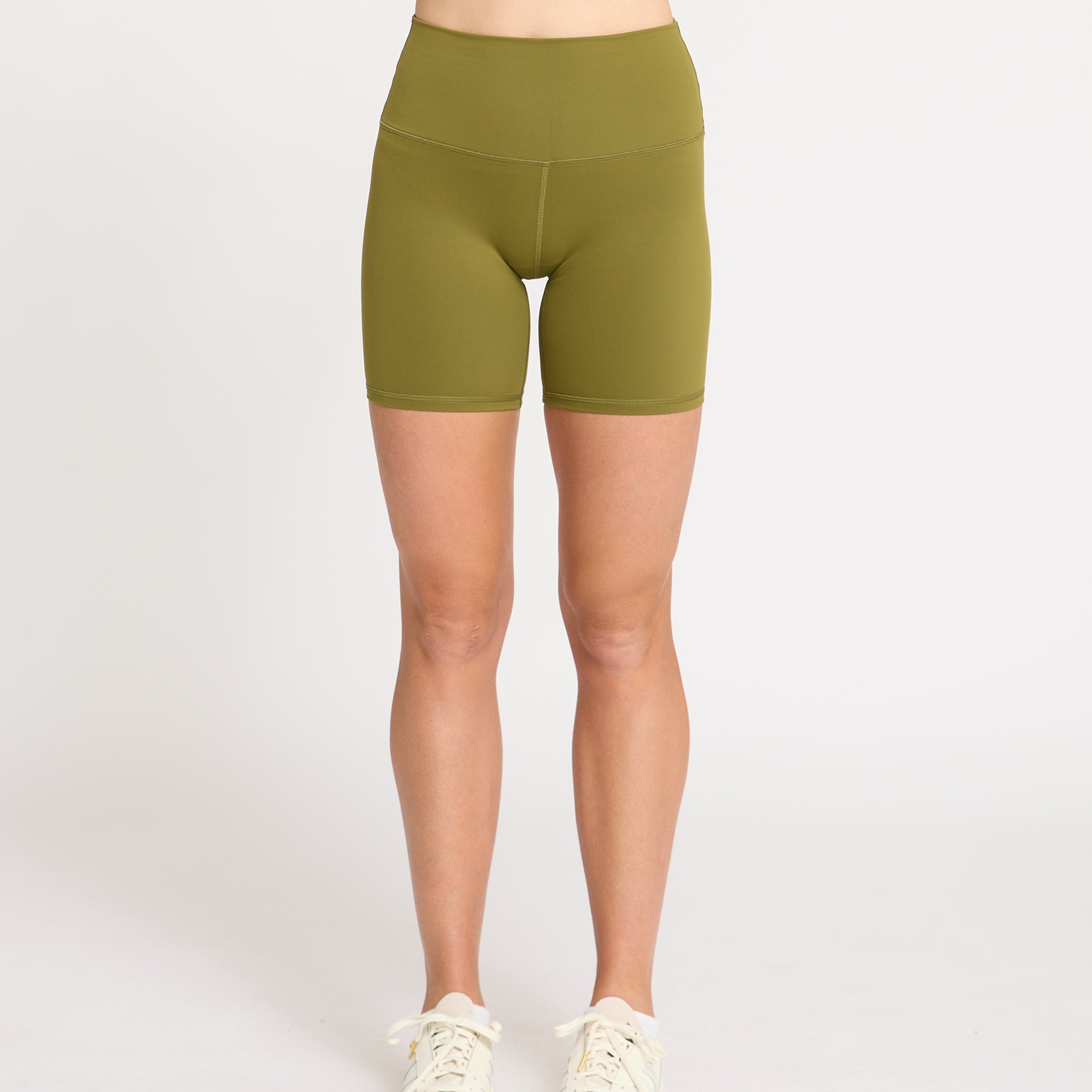 kissedearth_Activewear_8732_ca838755-7444-4904-8289-a4981989a465.jpg