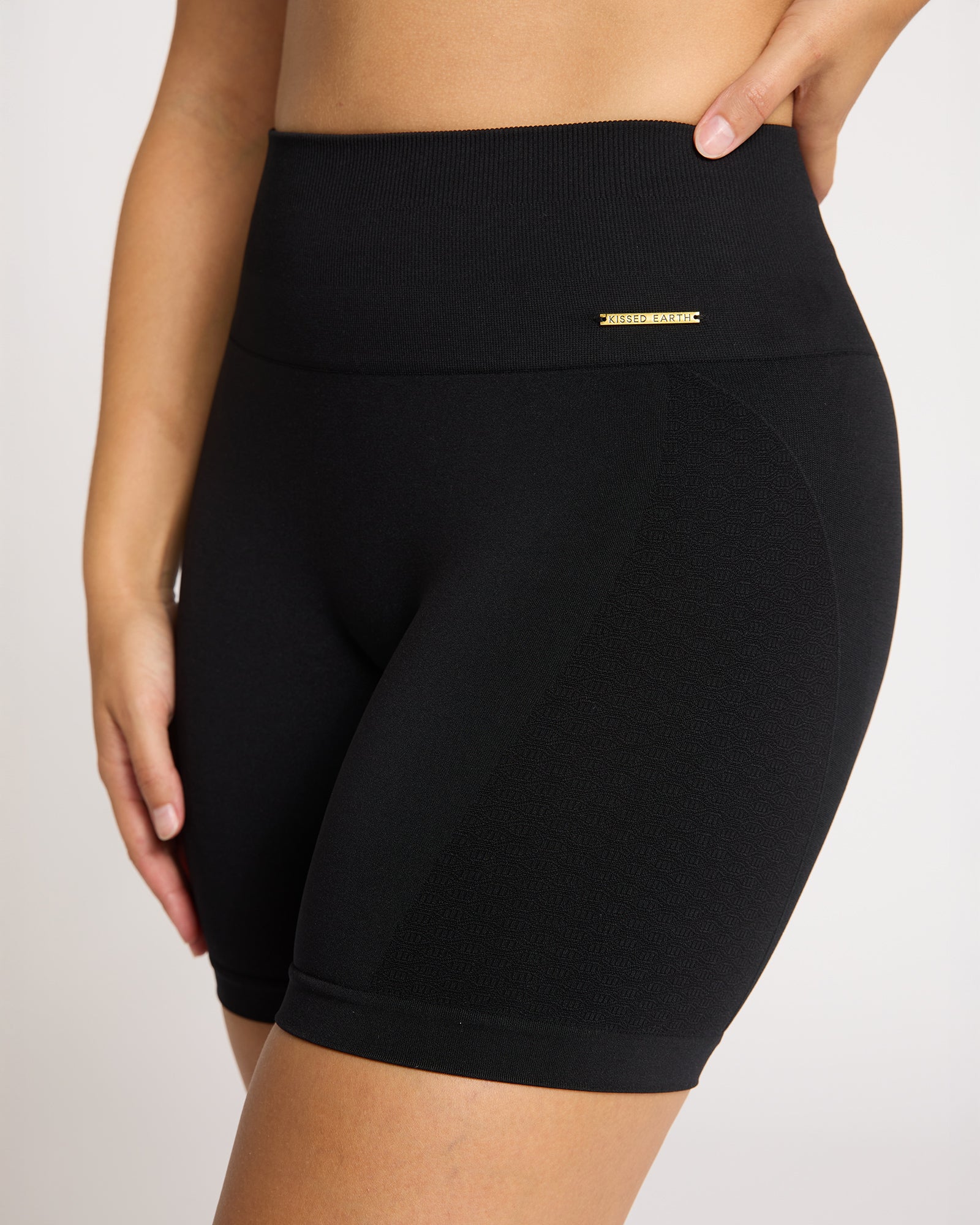 Contour Seamless Bike Shorts - Midnight