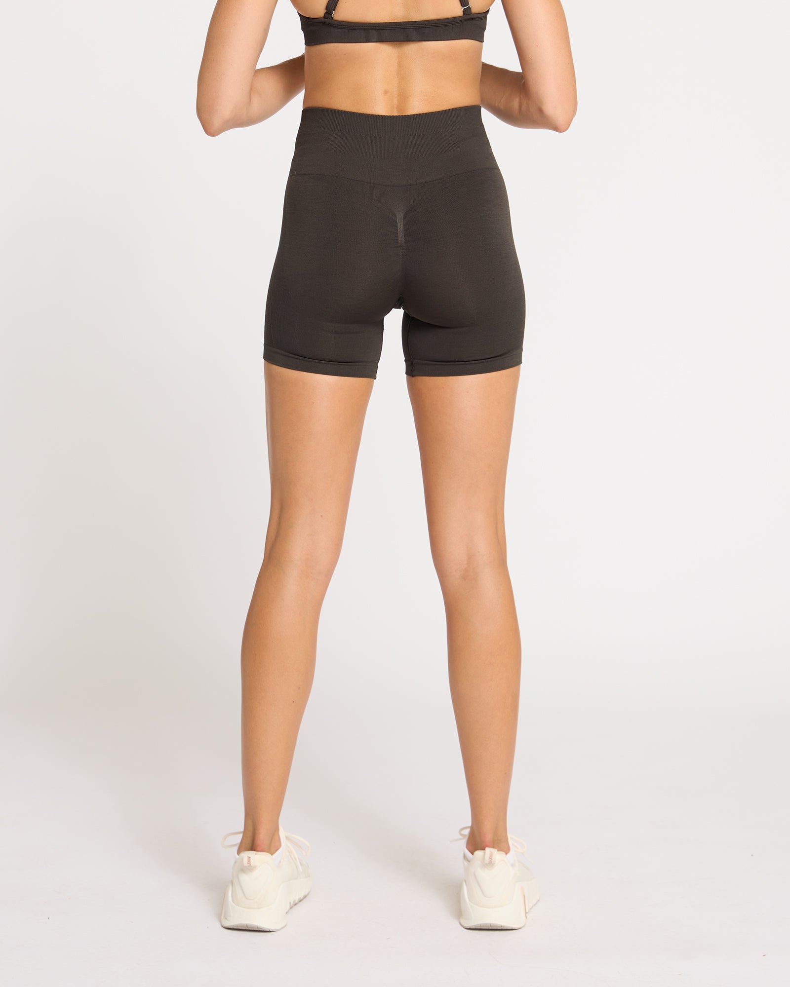Contour Seamless Bike Shorts - Graphite