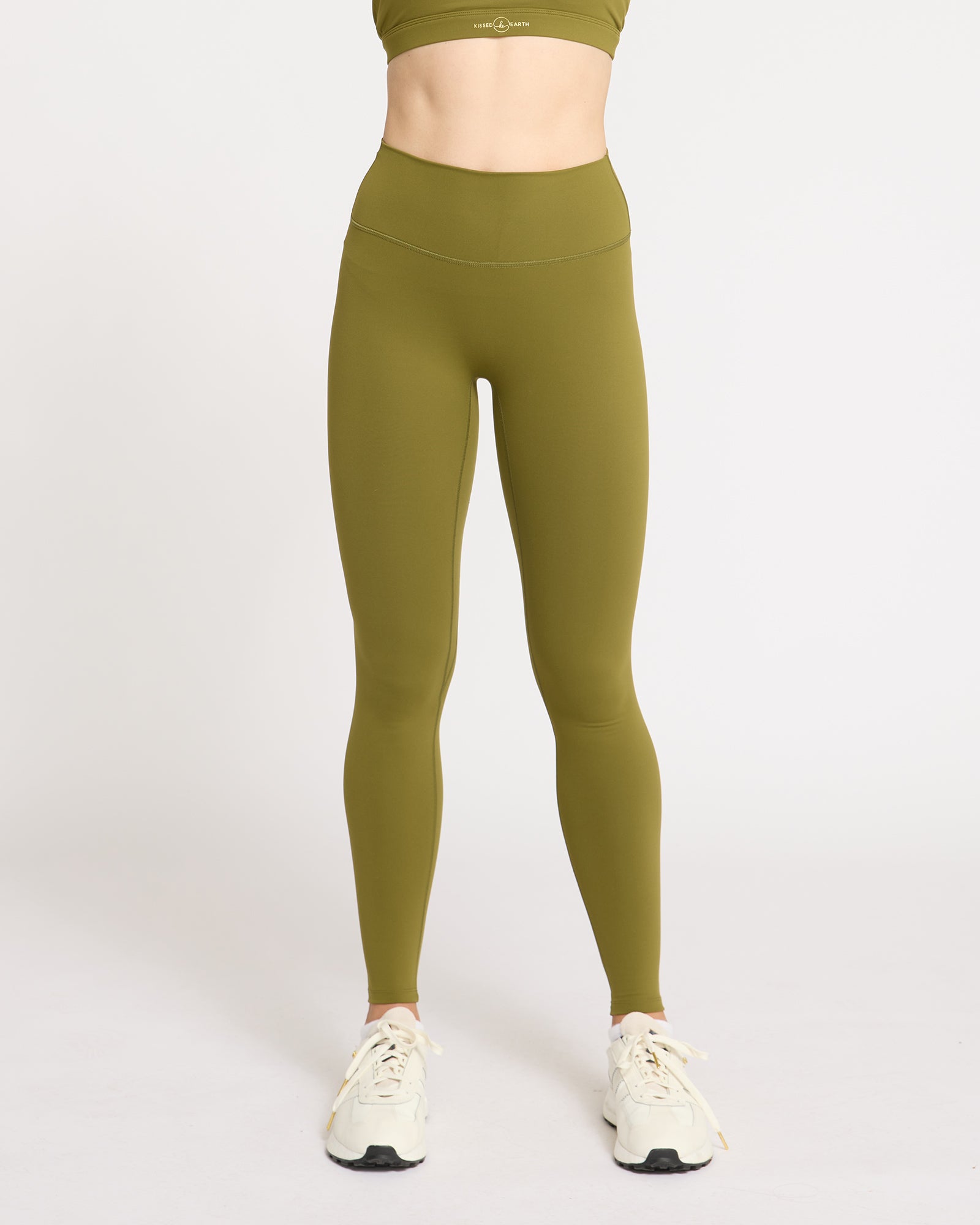 kissedearth_Activewear_8992_7b3de2d1-3dc0-4ba1-9ae1-f239f7cf0754.jpg