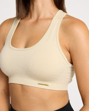Redefine Seamless Crop - Bone